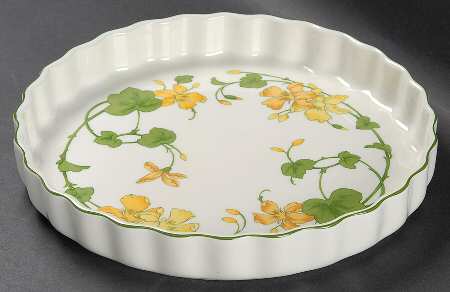 Geranium (Non Ribbed Rim) 11'' Quiche