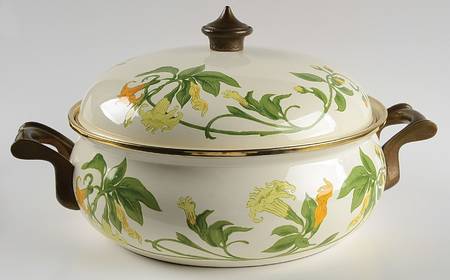 Geranium (Non Ribbed Rim) 4 Quart Metal Stew Pot
