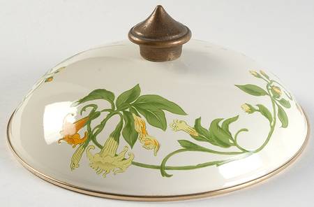 Geranium (Non Ribbed Rim) Lid for 2 Quart Metal Stew Pot