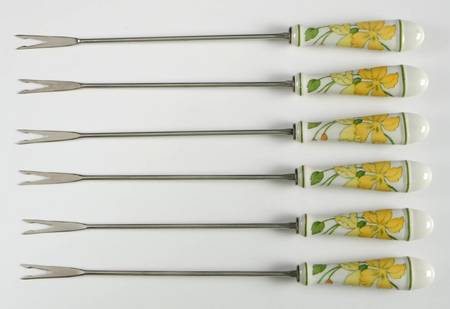 Geranium (Non Ribbed Rim) Fondue Forks (Boxed Set of 6)