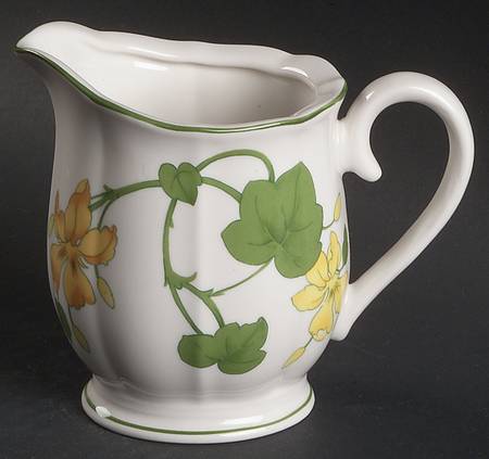 Geranium (Ribbed Rim) Creamer