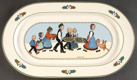 Hansi D'Alsace 15" Oval Serving Platter by Villeroy & Boch