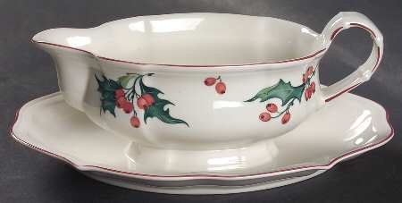 Holly Gravy Boat with Attached Underplate