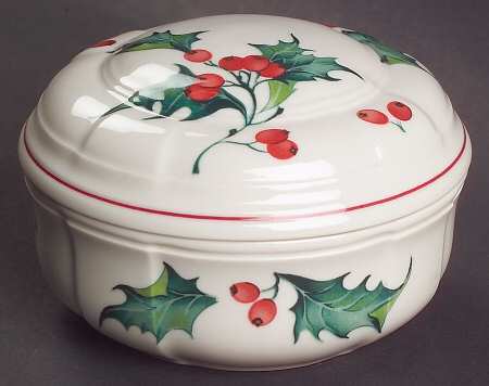 Holly Medium Candy Box