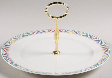 Indian Look Round Serving Plate with Center Handle (Dp) Hc