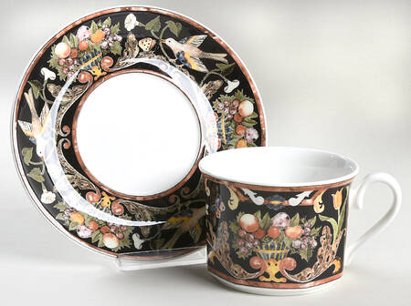 Intarsia Breakfast Cup & Cream Soup Saucer Set