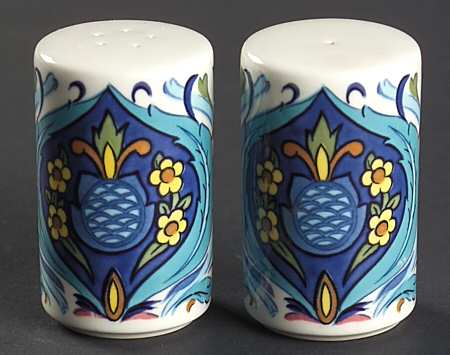 Izmir (Older) Salt & Pepper Set