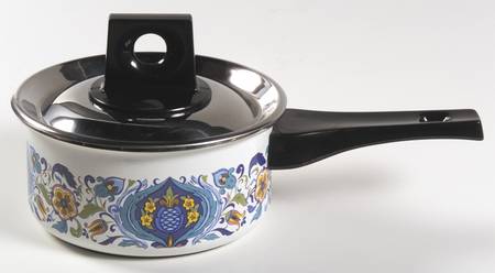 Izmir (Older) 1.0 Quart Metal Covered Saucepan