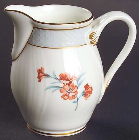 Konigin Louise Mini Creamer