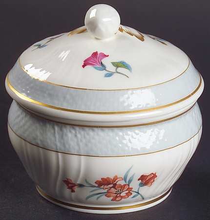 Konigin Louise Mini Sugar Bowl & Lid