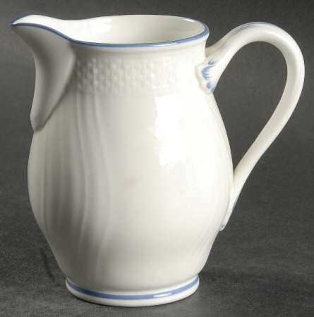 Louisenburg Blau Creamer by Villeroy & Boch