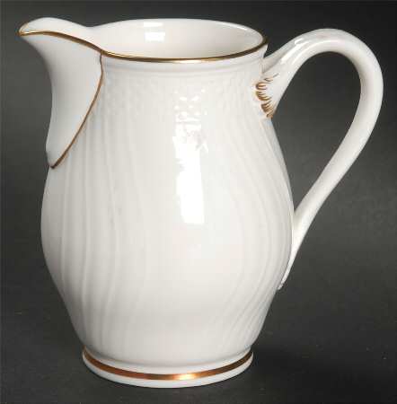Louisenburg Gold Creamer