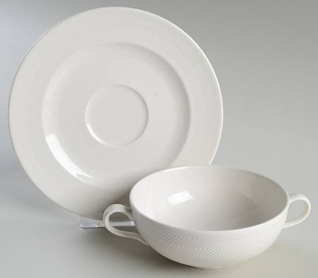 Look Flat Cream Soup Bowl & Saucer Set by Villeroy & Boch