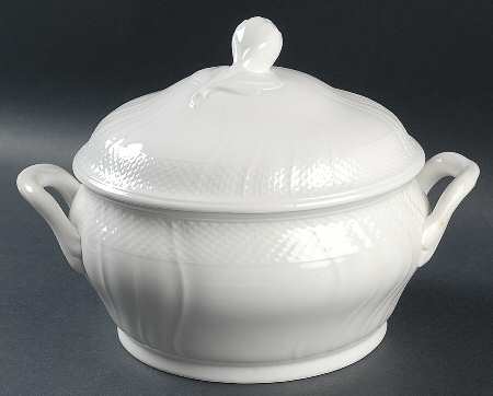 Louisenburg White Round Covered Vegetable