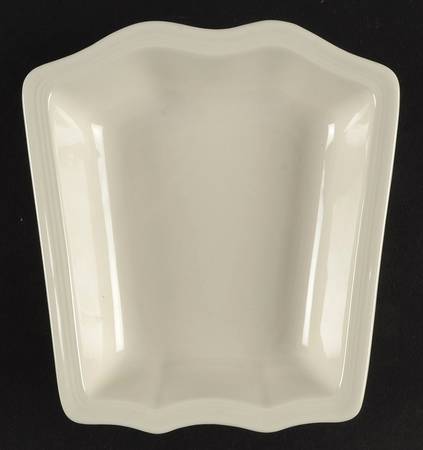Manoir (VitroPorcelain, Luxembourg & Germany) 6" Hors D'Oeuvre Dish (Set HT9S)