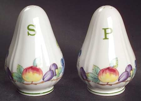 Melina Salt & Pepper Set