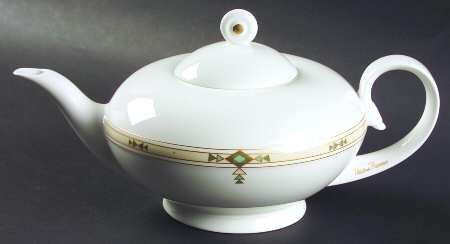 Montserrat Teapot & Lid