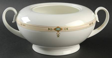 Montserrat Round Vegetable No Lid