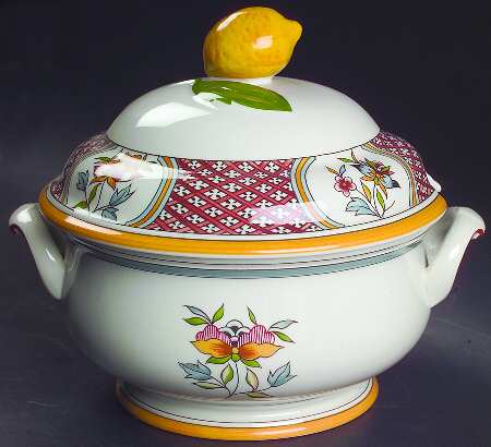Normandie Round Covered Vegetable
