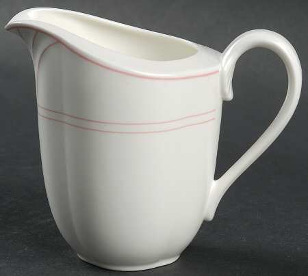 Palatino (Scalloped Edge) Creamer