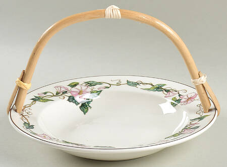 Palermo 7''-7 1/4'' Basket W/Bamboo Handle HC