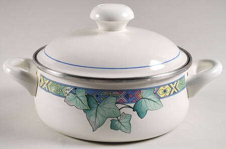 Pasadena 2.5 Quart Metal Round Covered Casserole