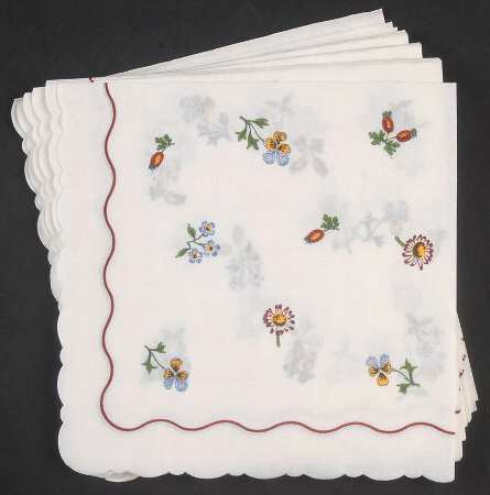 Petite Fleur Package of Paper Luncheon Napkins