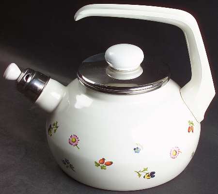 Petite Fleur Metal Kettle & Lid