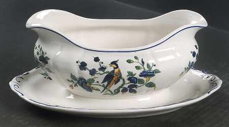 Phoenix Blau (No Paneled Rim) Gravy Boat with Attached Underplate