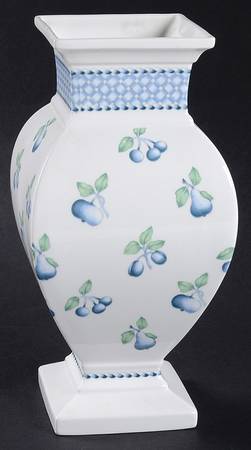 Provence (Blue Weave, Green Trim) 8" Vase