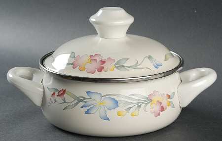 Riviera 1.5 Quart Metal Stew Pot & Lid