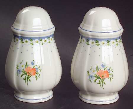 Romantica Salt & Pepper Set