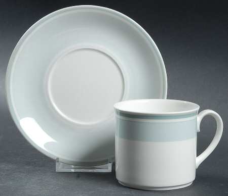 Rondo Flat Cup & Saucer Set