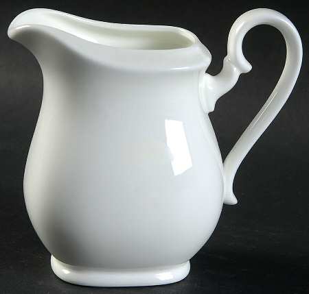 Royal Weiss Mini Creamer