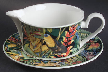 Serengeti Round Gravy Boat & Bread and Butter Stand