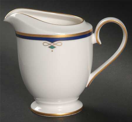 St Raphael Creamer