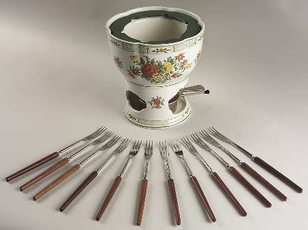 Summer Day (16 Piece) Fondue Set