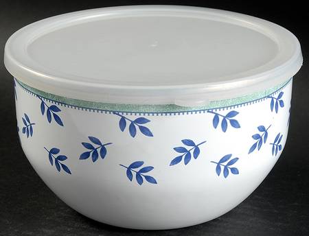 Switch 3  7" Metal Bowl & Plastic Lid