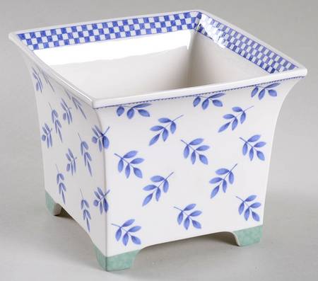 Switch 3  Medium Cachepot