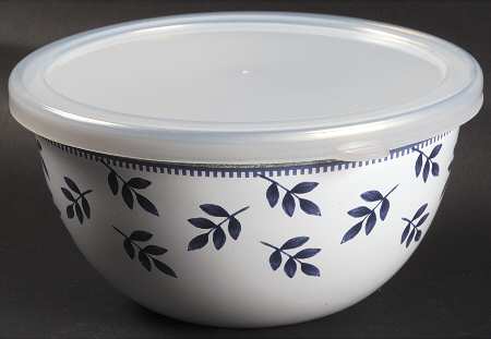 Switch 3  5" Metal Mixing Bowl & Plastic Lid