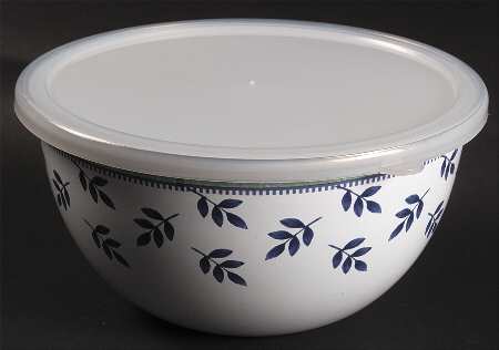 Switch 3  7" Metal Mixing Bowl & Plastic Lid