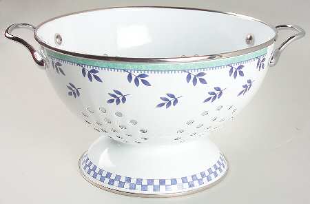 Switch 3  Metal Colander