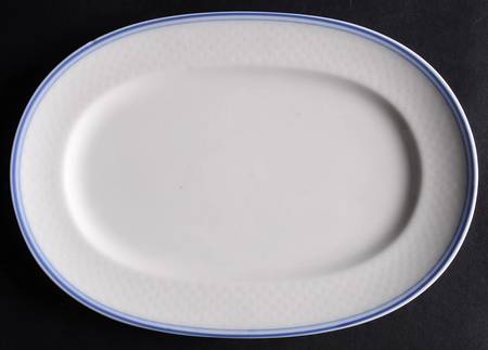Tipo Blue Underplate for Gravy Boat