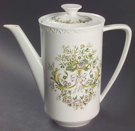 Trianon Coffee Pot & Lid
