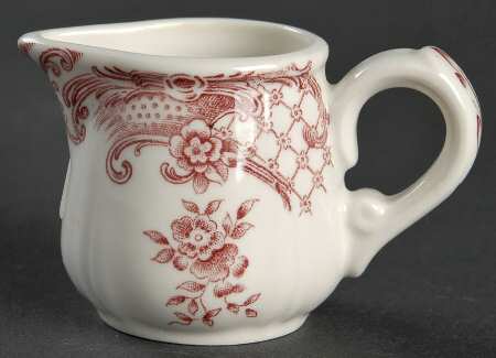 Valeria Red Toy Creamer