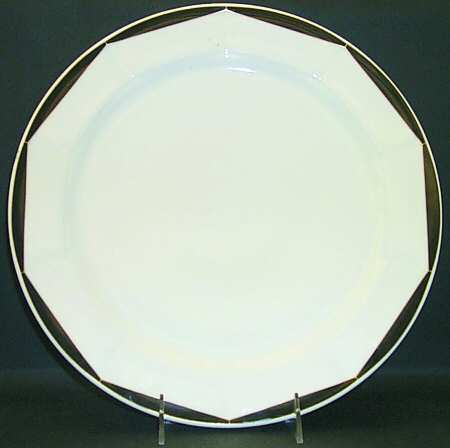 Varia Black and Gold 12" Chop Plate (Round Platter)