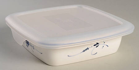 Vieux Luxembourg 8" Square Baker & Tabless Plastic Storage Cover