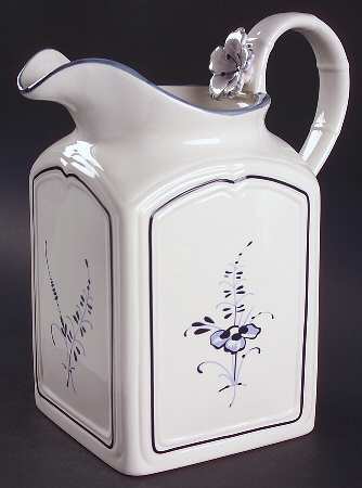 Vieux Luxembourg 84 Oz Pitcher
