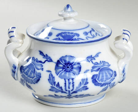 VIL1 Sugar Bowl & Lid