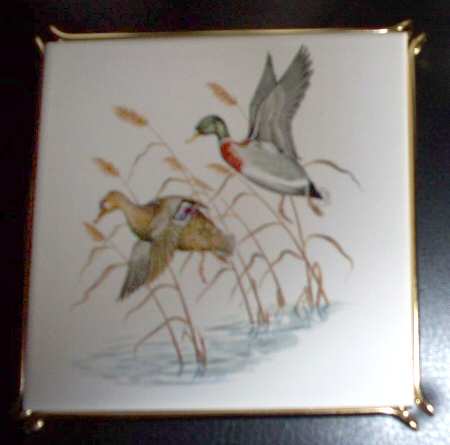 VIL10 Metal Frame Square Trivet
